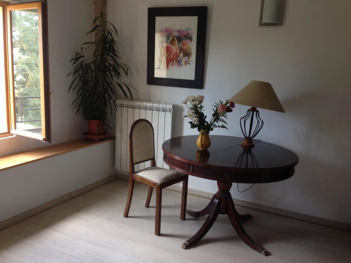 La Maison Ocre Saint-Julien-de-Briola ภายนอก รูปภาพ
