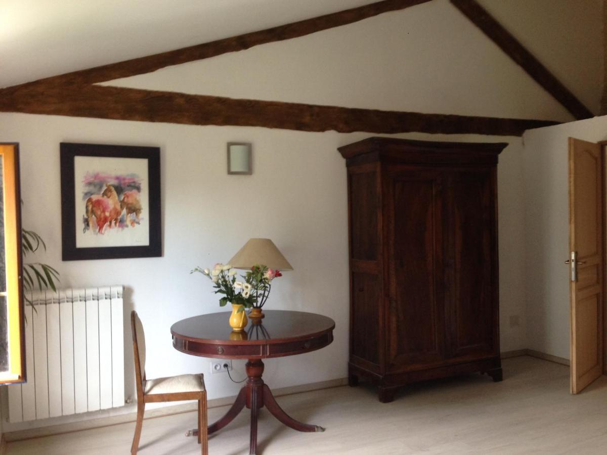 La Maison Ocre Saint-Julien-de-Briola ภายนอก รูปภาพ