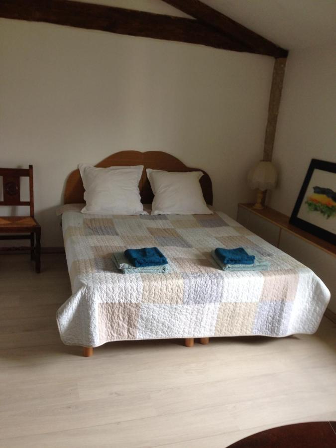 La Maison Ocre Saint-Julien-de-Briola ภายนอก รูปภาพ